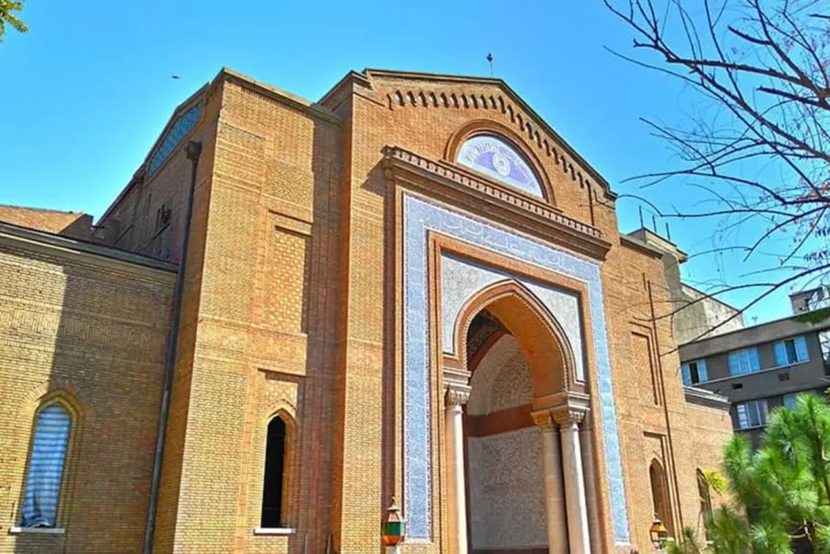 مرمت مجتمع بانک تجارت تهران